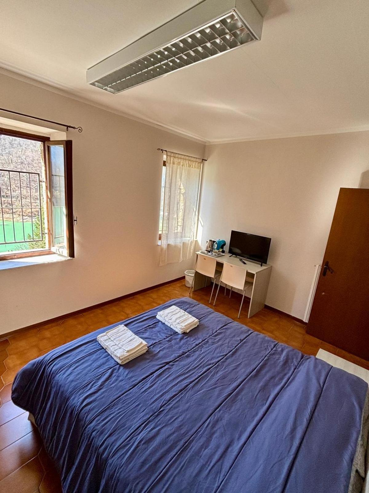 Il Vecchio Convento Bed & Breakfast Vagli di Sotto ภายนอก รูปภาพ
